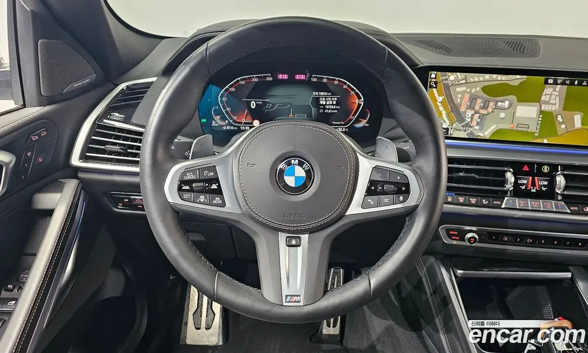 BMW X6 2023 3.0 автомат (гидро), фото 17