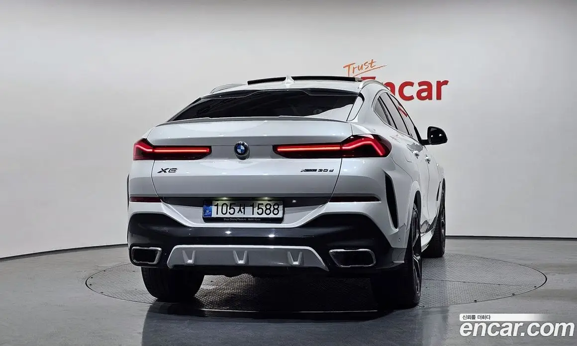 BMW X6 2023 3.0 автомат (гидро), фото 3