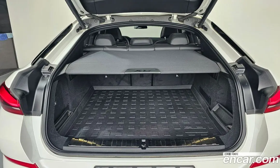 BMW X6 2023 3.0 автомат (гидро), фото 30