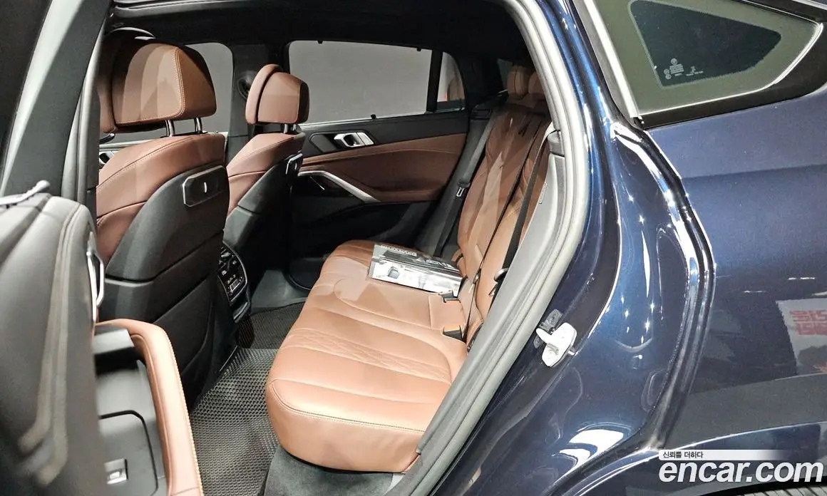 BMW X6 2023 3.0 автомат (гидро), фото 16