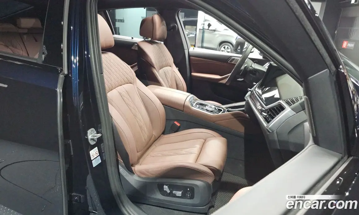 BMW X6 2023 3.0 автомат (гидро), фото 18