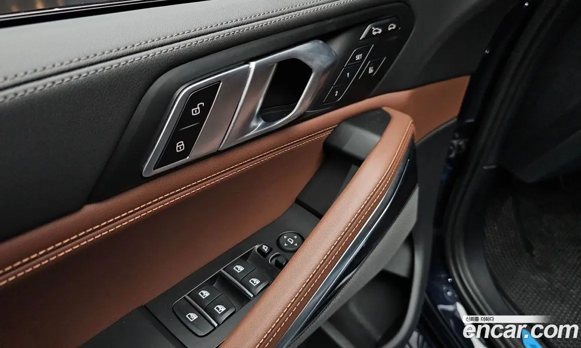 BMW X6 2023 3.0 автомат (гидро), фото 34