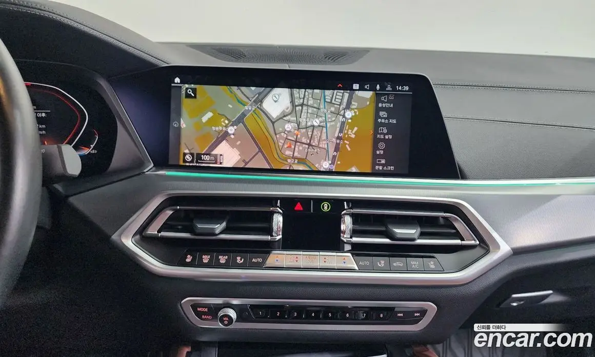 BMW X6 2023 3.0 автомат (гидро), фото 13