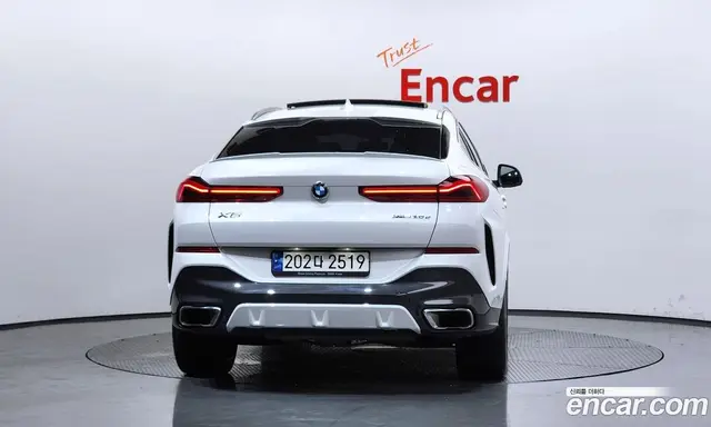 BMW X6 2023 3.0 автомат (гидро), миниатюра 4