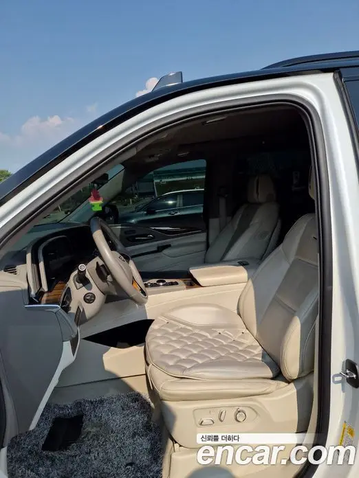Cadillac Escalade 2022 6.2 автомат (гидро), миниатюра 9 Cadillac Escalade 2022 6.2 автомат (гидро), миниатюра 9