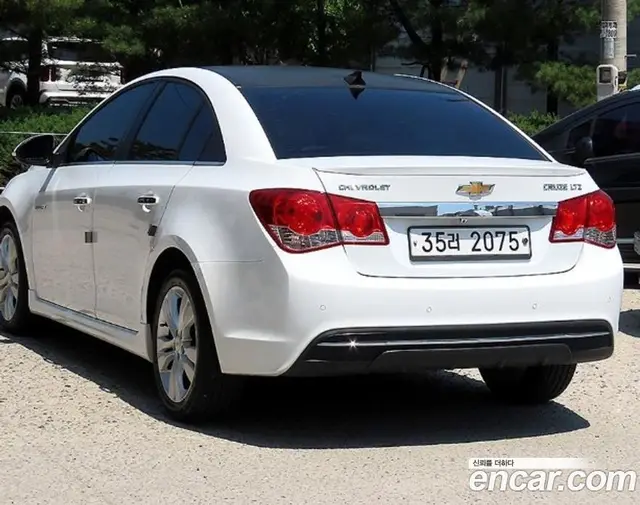 Chevrolet Cruze 2013 1.8 автомат (гидро), миниатюра 3