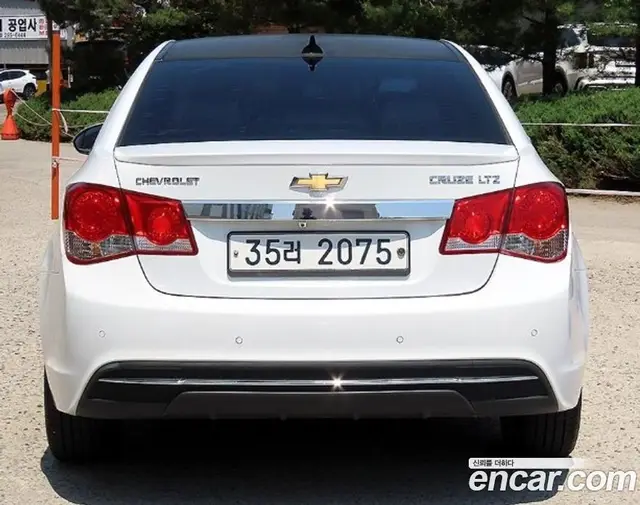 Chevrolet Cruze 2013 1.8 автомат (гидро), миниатюра 4