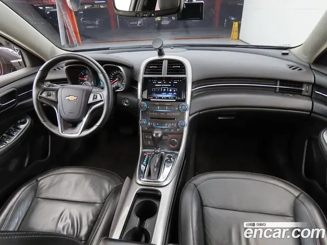 Chevrolet Malibu 2015 2.0 автомат (гидро), миниатюра 5