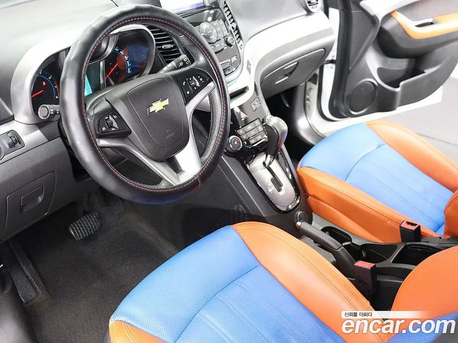 Chevrolet Orlando 2013 2.0 автомат (гидро), фото 16