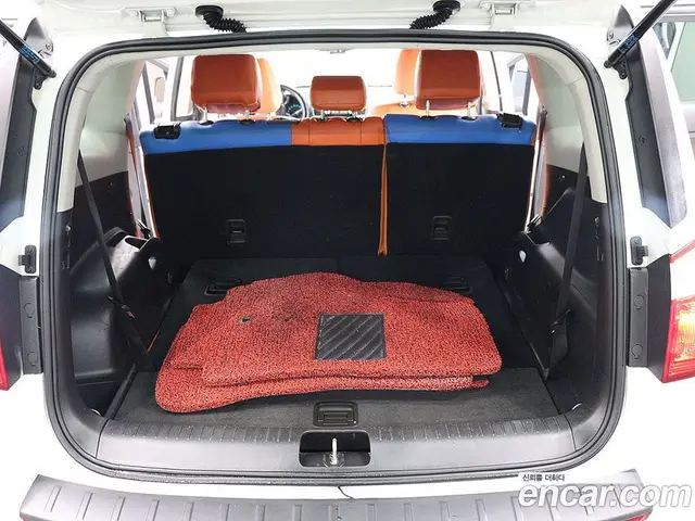Chevrolet Orlando 2013 2.0 автомат (гидро), миниатюра 5