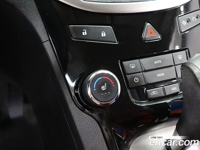 Chevrolet Orlando 2013 2.0 автомат (гидро), миниатюра 10