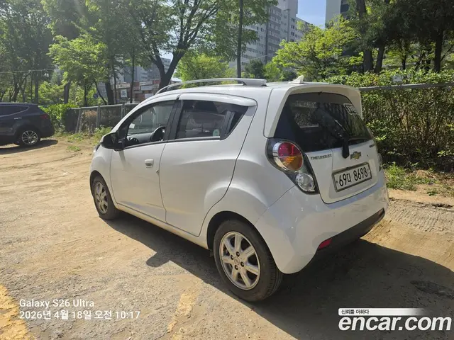 Chevrolet Spark 2011 1.0 автомат (гидро), миниатюра 2