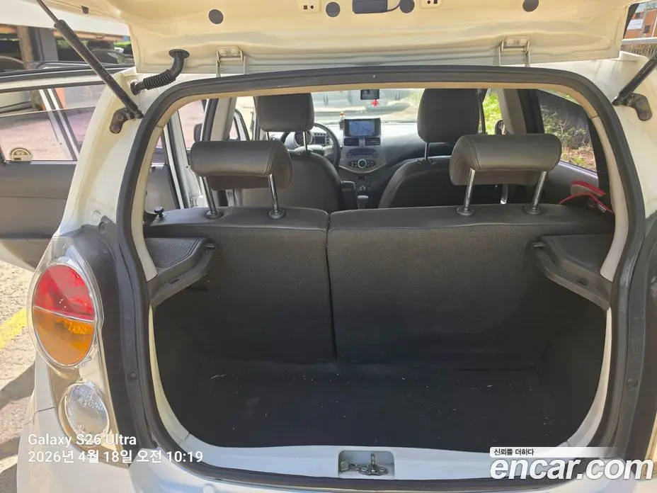Chevrolet Spark 2011 1.0 автомат (гидро), фото 14