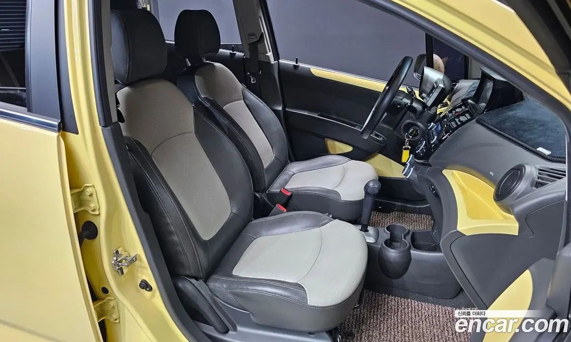 Chevrolet Spark 2013 1.0 автомат (гидро), фото 17