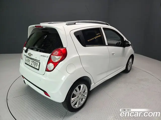 Chevrolet Spark 2014 1.0 автомат (гидро), миниатюра 2