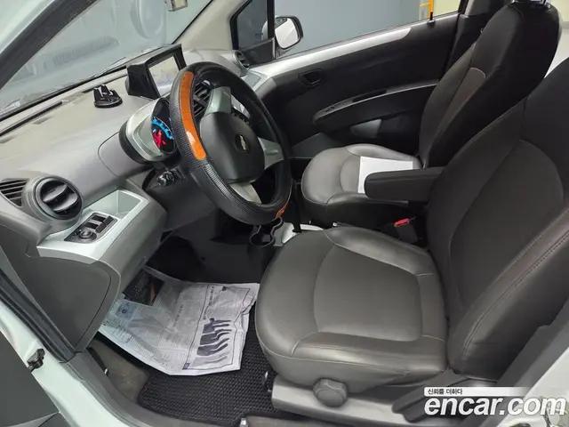 Chevrolet Spark 2014 1.0 автомат (гидро), миниатюра 7