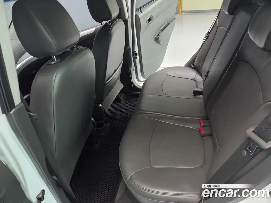 Chevrolet Spark 2014 1.0 автомат (гидро), фото 9