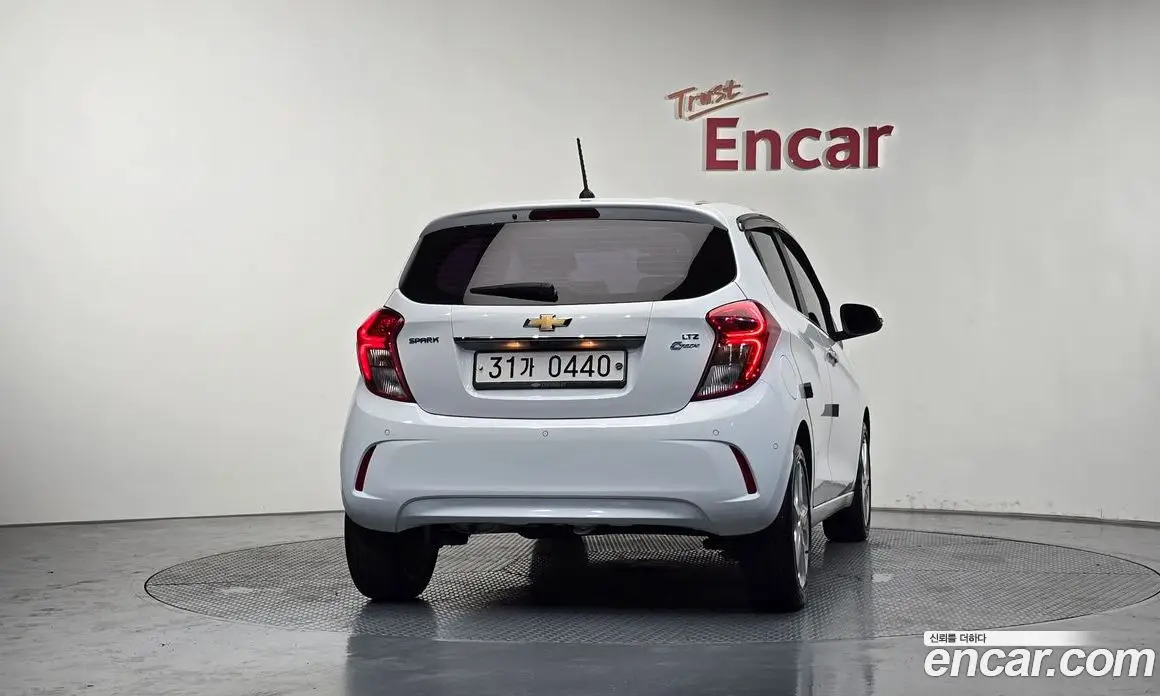 Chevrolet Spark 2016 1.0 автомат (гидро), фото 4