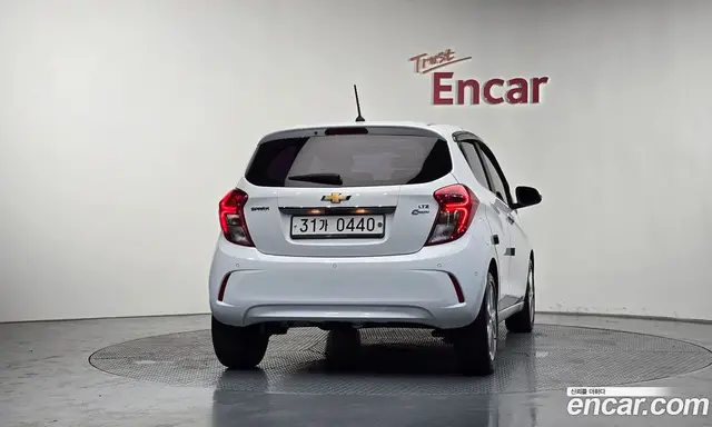 Chevrolet Spark 2016 1.0 автомат (гидро), миниатюра 4