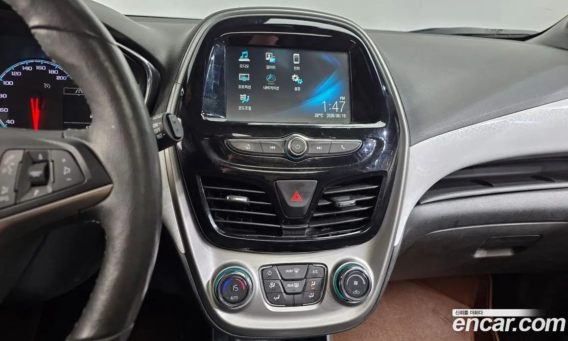 Chevrolet Spark 2016 1.0 автомат (гидро), фото 32