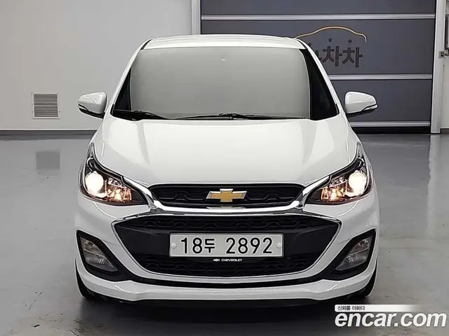 Chevrolet Spark 2018 1.0 автомат (гидро), миниатюра 2