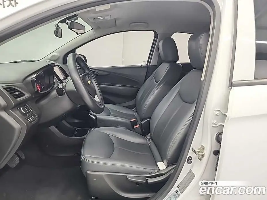 Chevrolet Spark 2018 1.0 автомат (гидро), фото 11