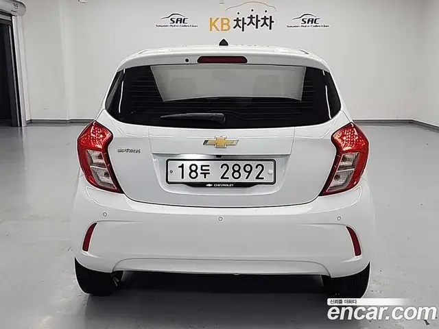 Chevrolet Spark 2018 1.0 автомат (гидро), миниатюра 3