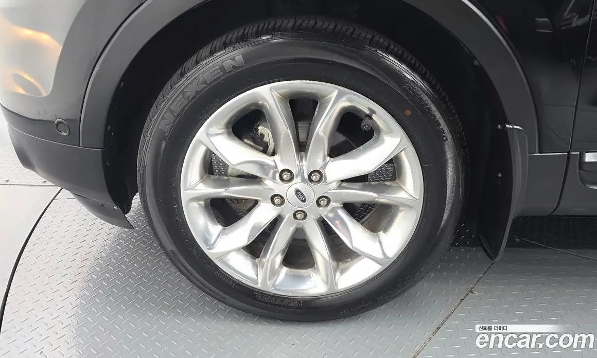 Ford Explorer 2011 3.5 автомат (гидро), фото 5