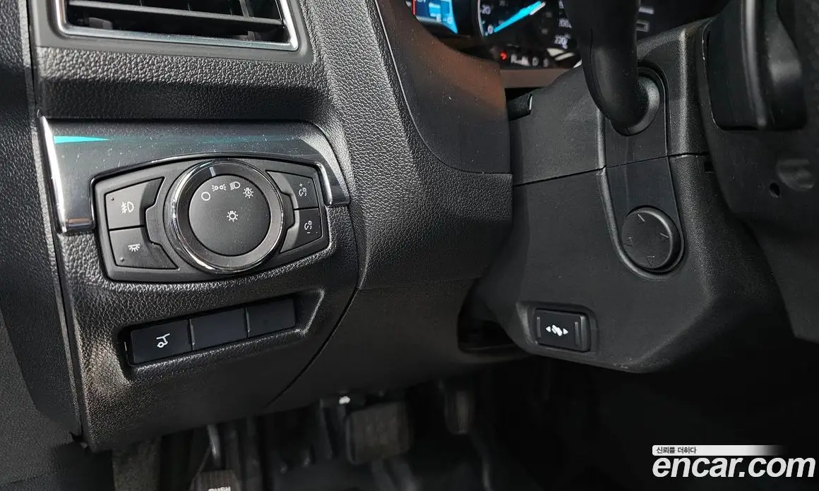 Ford Explorer 2016 2.3 автомат (гидро), фото 21