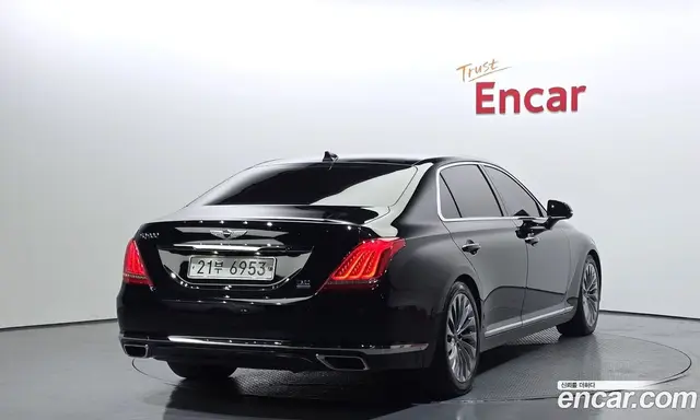 Genesis EQ900 2016 5.0 автомат (гидро), миниатюра 2