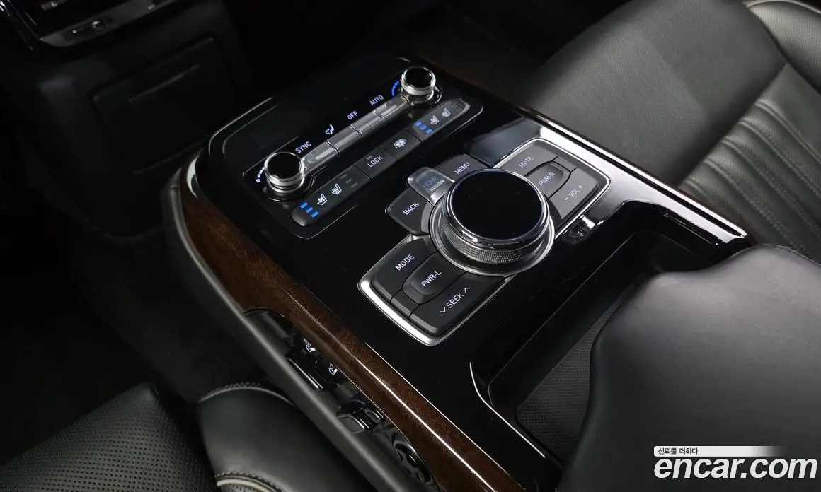 Genesis EQ900 2016 5.0 автомат (гидро), фото 19
