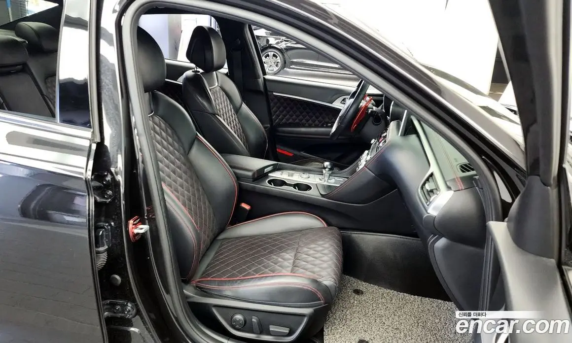 Genesis G70 2018 2.0 автомат (гидро), фото 11