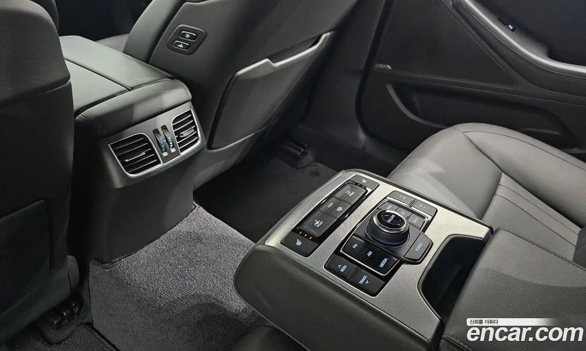 Genesis G80 2018 3.3 автомат (гидро), фото 24