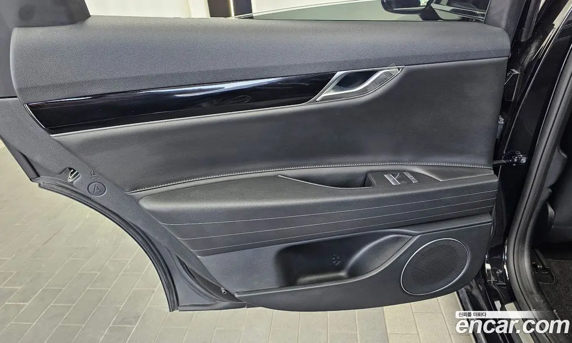 Genesis G80 2023 2.5 автомат (гидро), фото 15