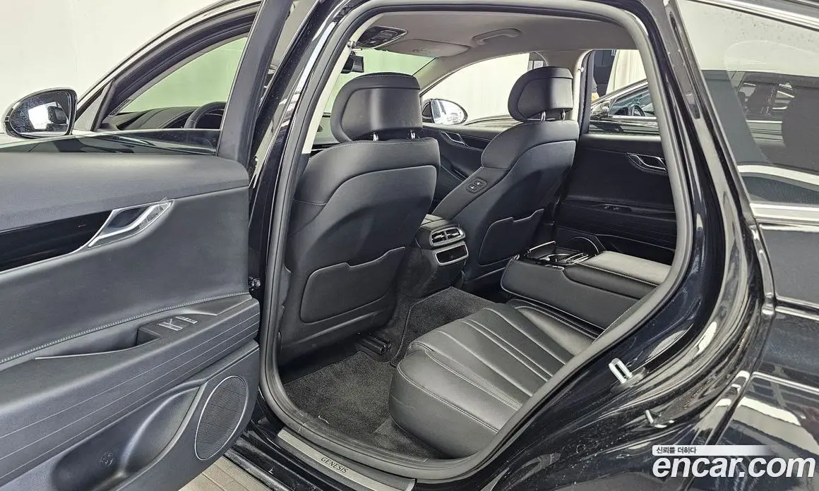 Genesis G80 2023 2.5 автомат (гидро), фото 16