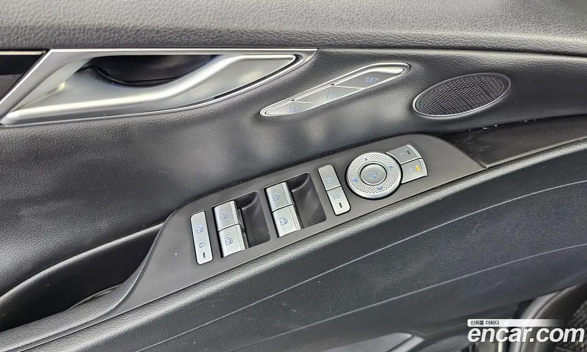 Genesis G80 2023 2.5 автомат (гидро), фото 28