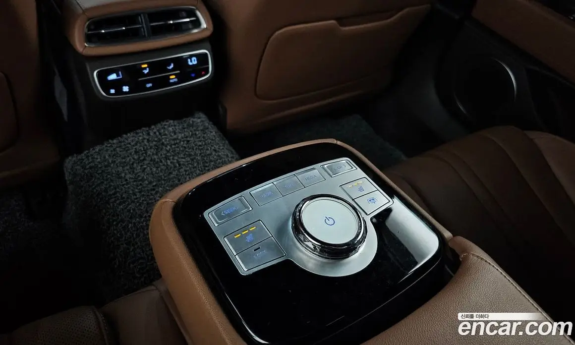 Genesis G80 2023 2.5 автомат (гидро), фото 24