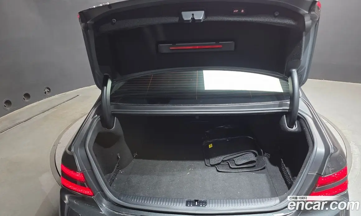 Genesis G90 2019 3.8 автомат (гидро), фото 30