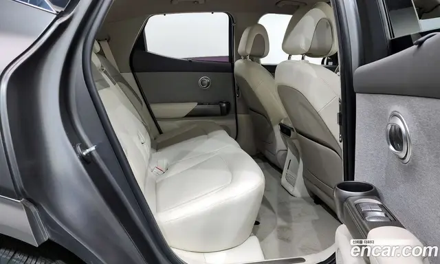 Genesis GV60 2022 0.1 автомат (гидро), миниатюра 12