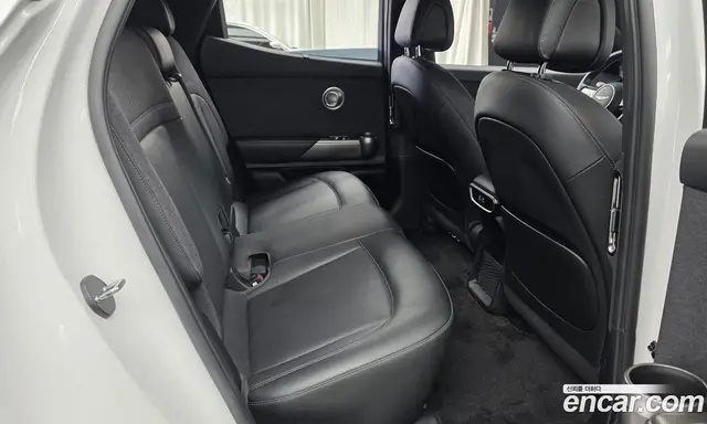 Genesis GV60 2022 0.1 автомат (гидро), миниатюра 11