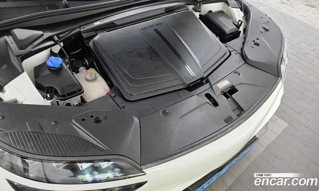 Genesis GV60 2022 0.1 автомат (гидро), миниатюра 6