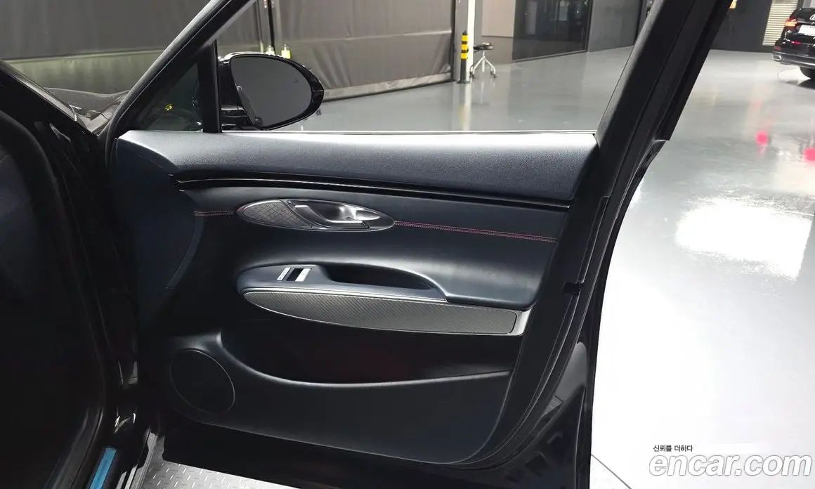 Genesis GV70 2021 2.5 автомат (гидро), фото 14