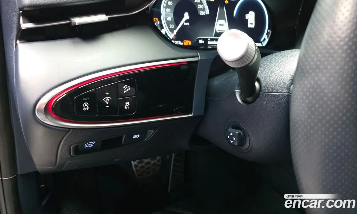 Genesis GV70 2021 2.5 автомат (гидро), фото 30