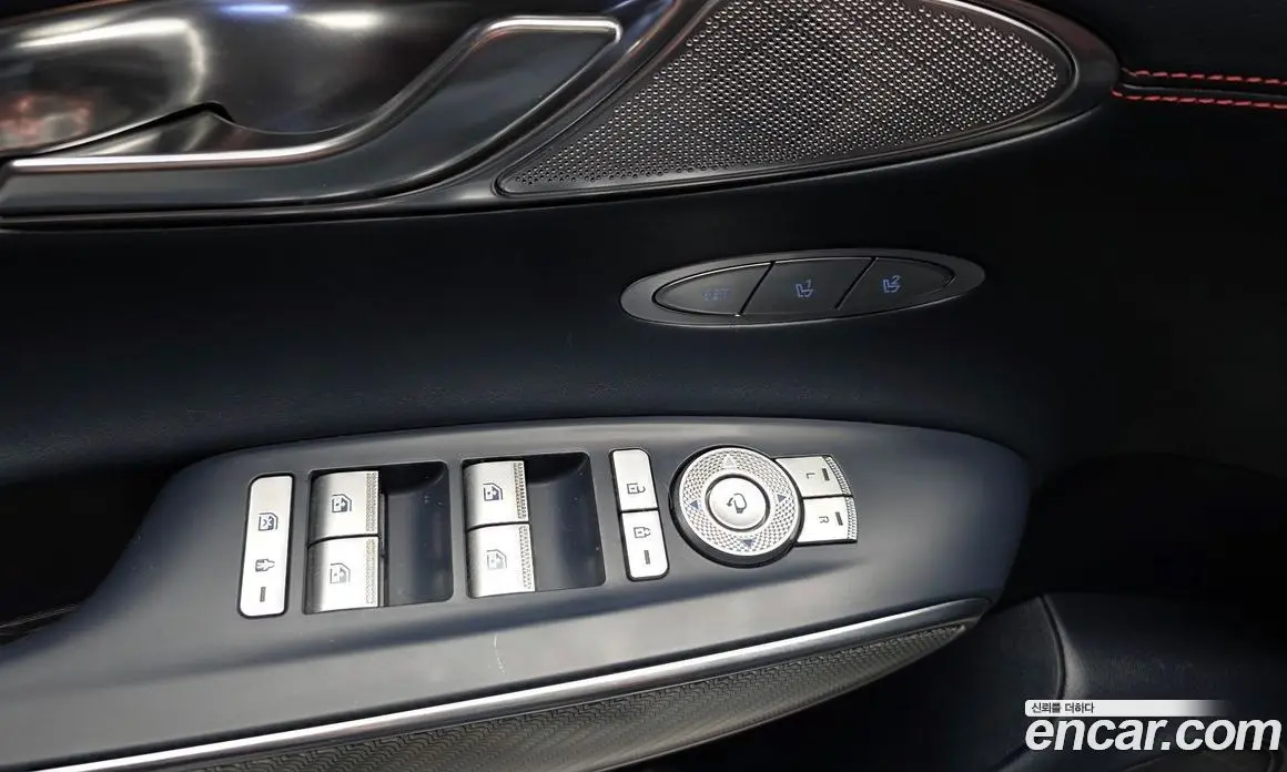Genesis GV70 2021 2.5 автомат (гидро), фото 31