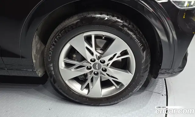 Genesis GV70 2021 2.5 автомат (гидро), миниатюра 5