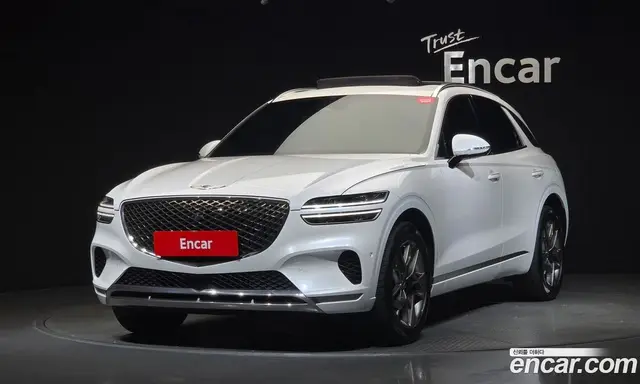 Genesis GV70, 2021, 61 525 км