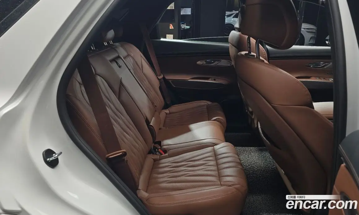 Genesis GV70 2021 2.5 автомат (гидро), фото 12