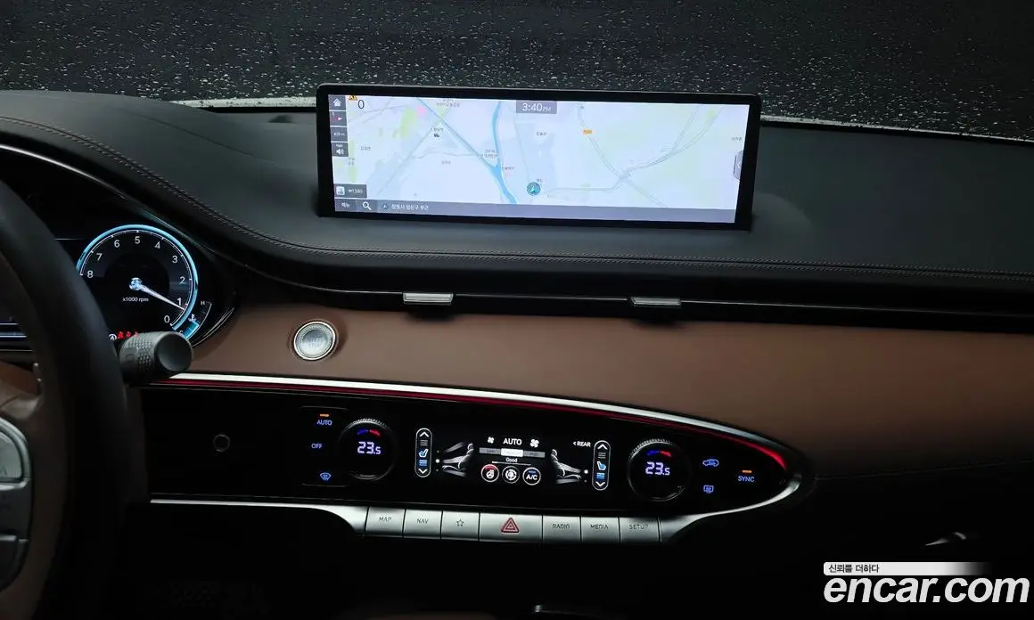 Genesis GV70 2021 2.5 автомат (гидро), фото 14