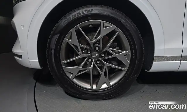 Genesis GV70 2021 2.5 автомат (гидро), миниатюра 5