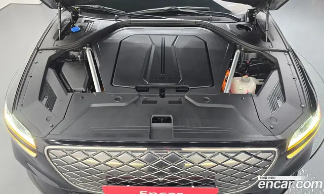 Genesis GV70 2022 0.1 автомат (гидро), миниатюра 6